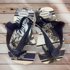 Havaianas // Baby flip flops // Hawaii Print